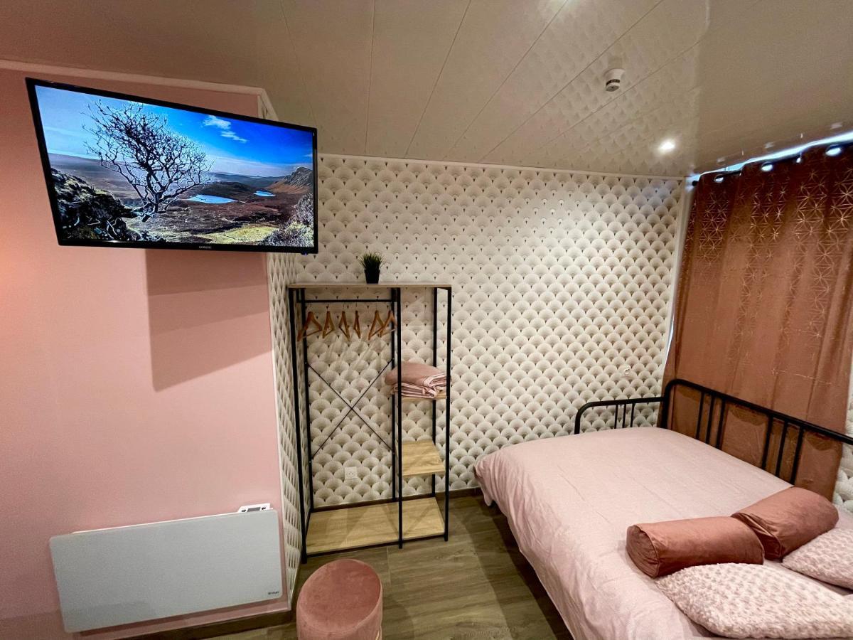 Capstay Color Valenciennes & Netflix Trith-Saint-Leger Buitenkant foto