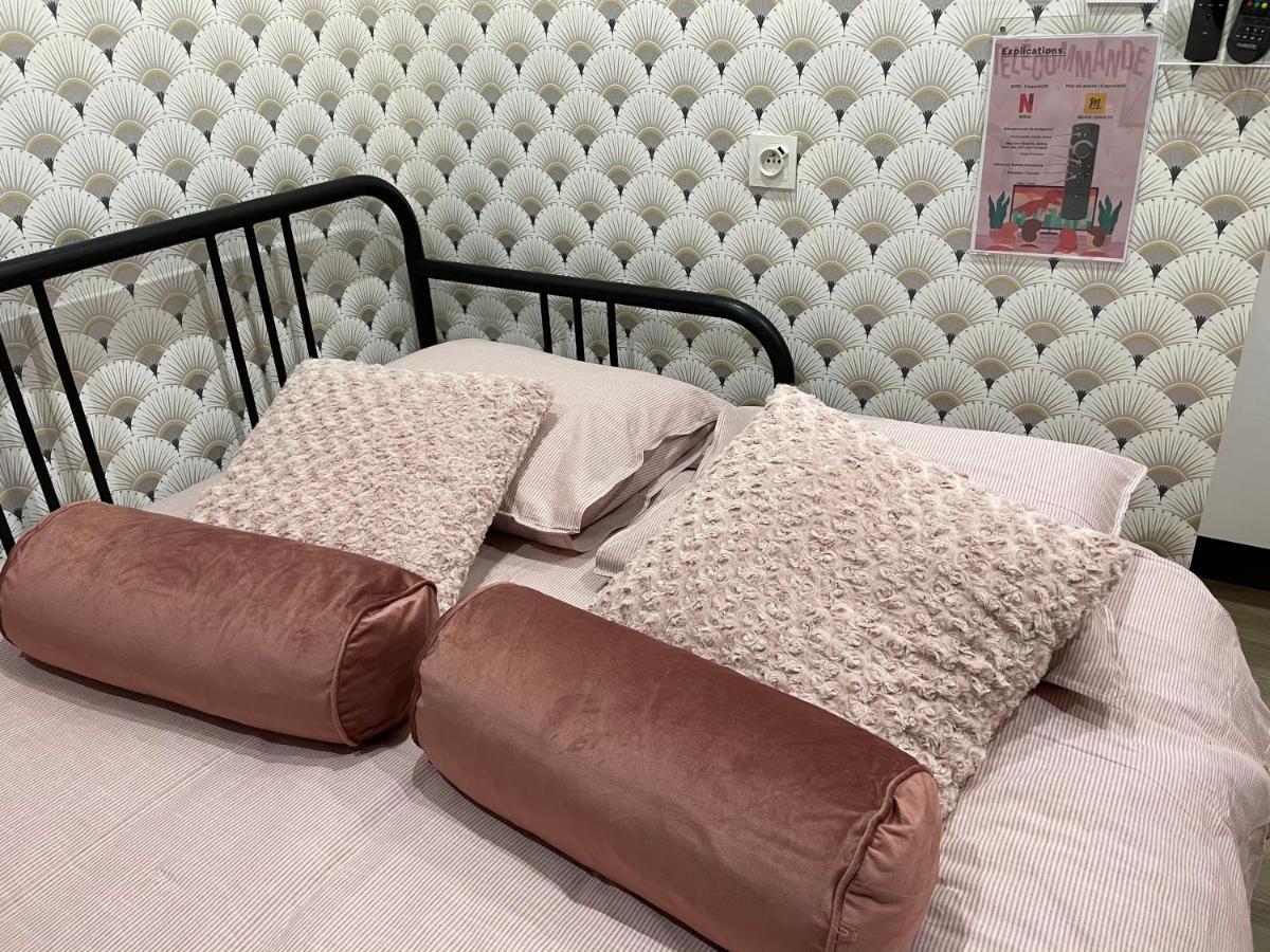 Capstay Color Valenciennes & Netflix Trith-Saint-Leger Buitenkant foto