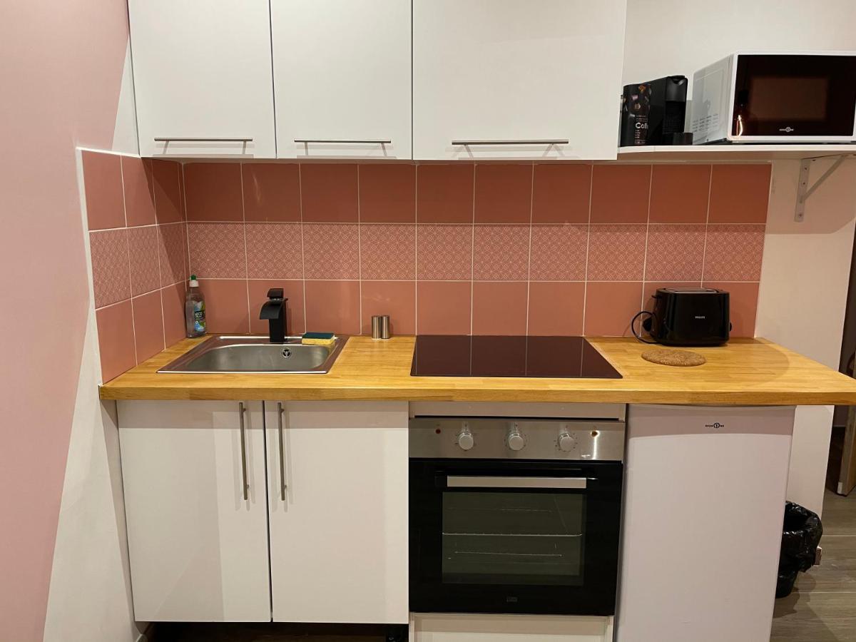 Capstay Color Valenciennes & Netflix Trith-Saint-Leger Buitenkant foto