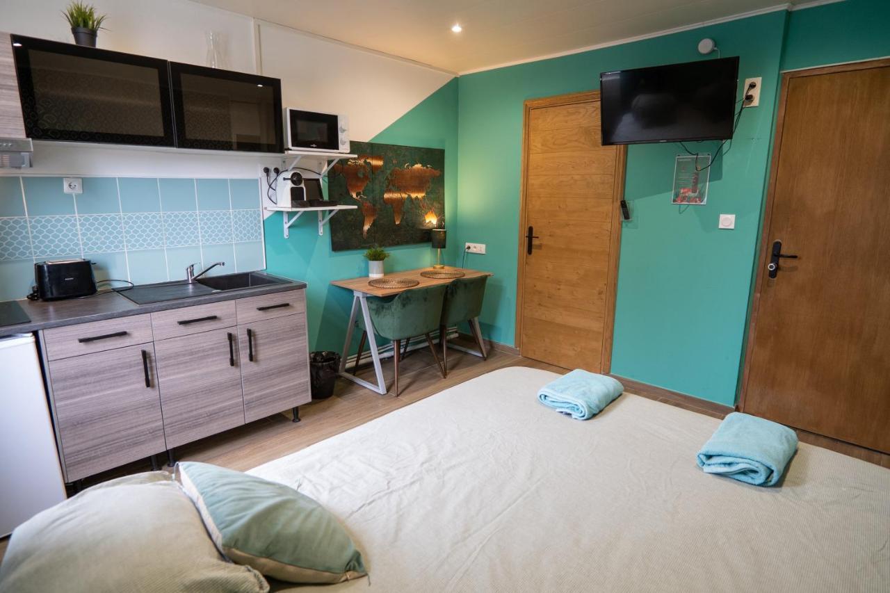 Capstay Color Valenciennes & Netflix Trith-Saint-Leger Buitenkant foto