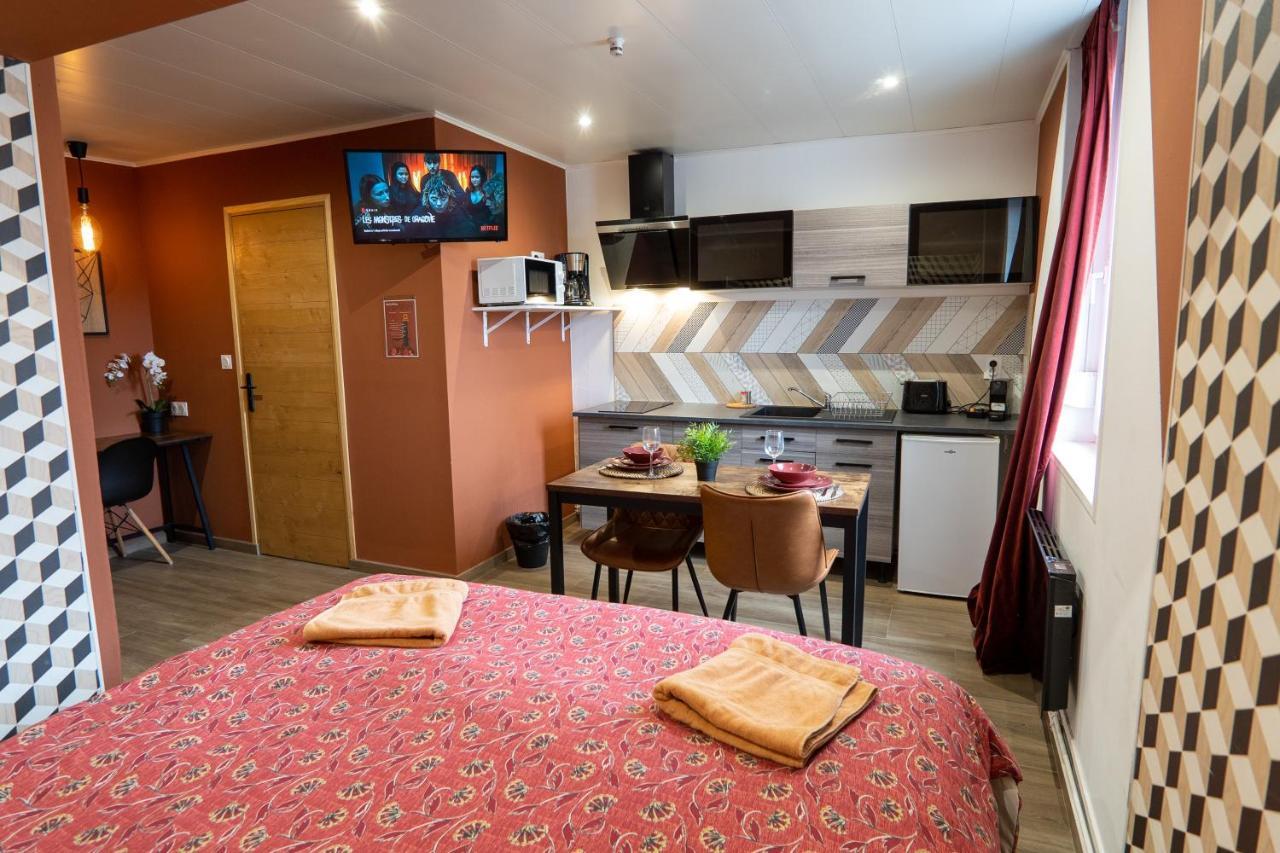 Capstay Color Valenciennes & Netflix Trith-Saint-Leger Buitenkant foto