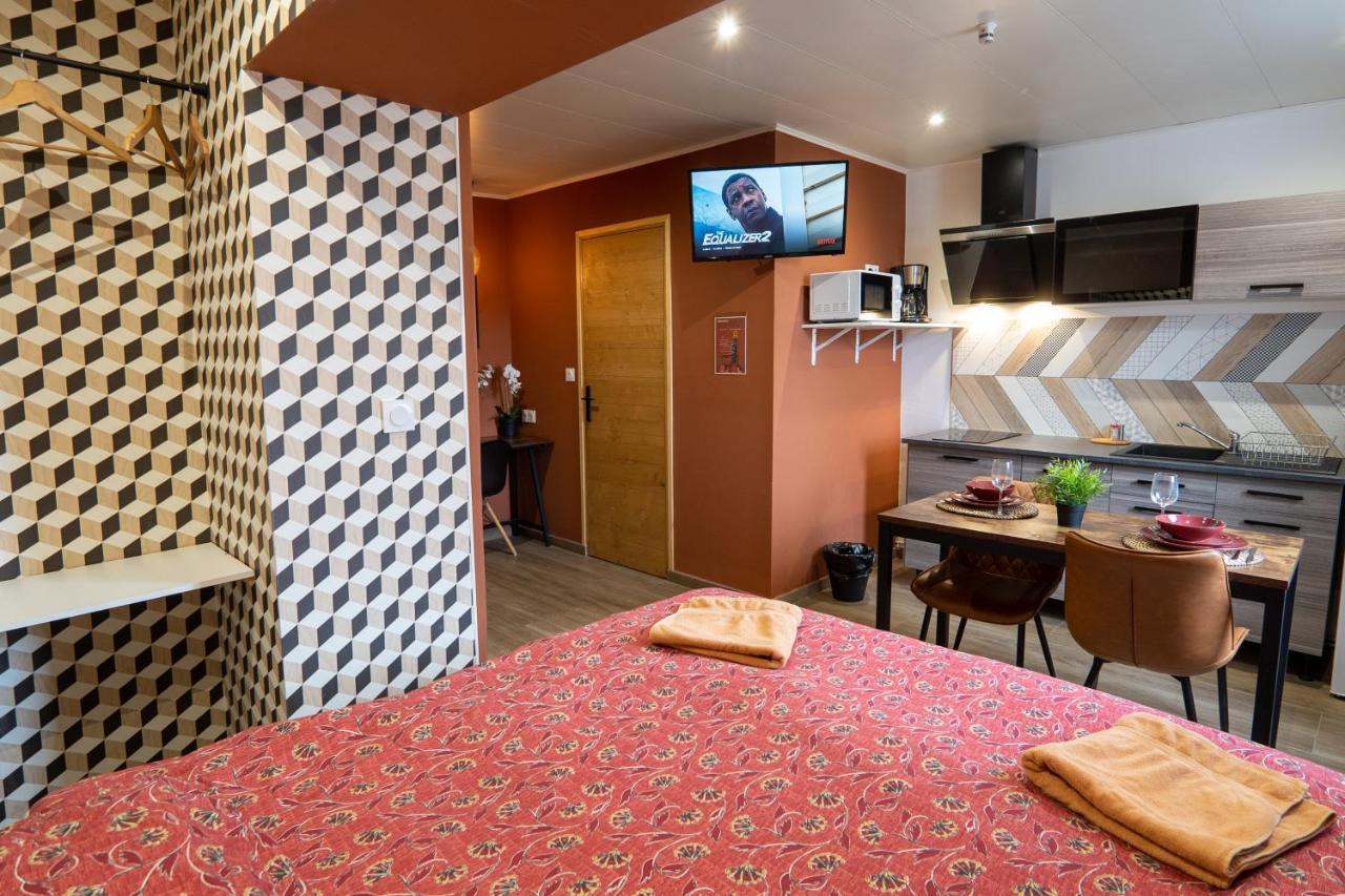 Capstay Color Valenciennes & Netflix Trith-Saint-Leger Buitenkant foto