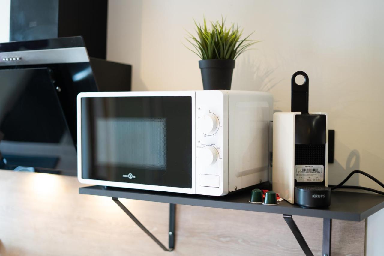 Capstay Color Valenciennes & Netflix Trith-Saint-Leger Buitenkant foto